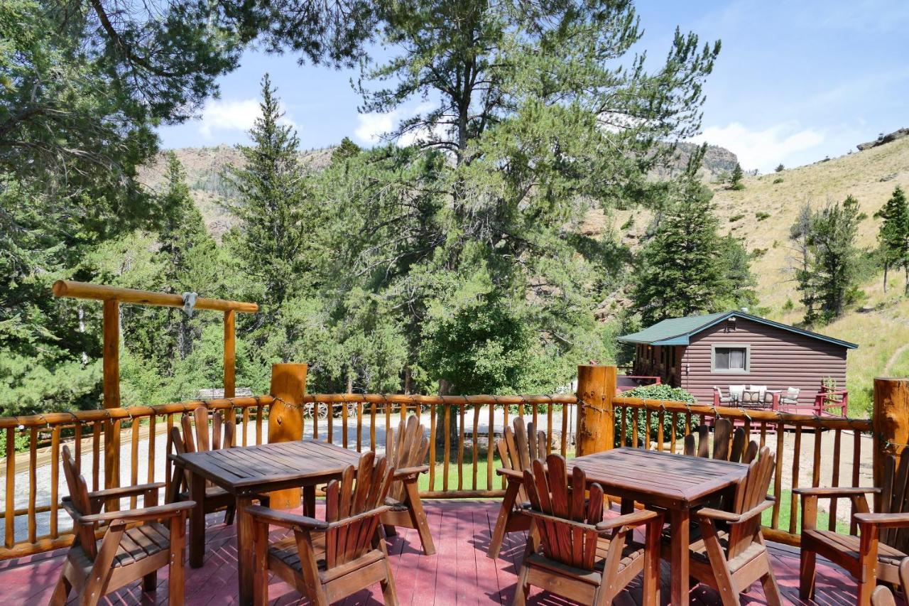 Bill Cody Ranch Hotel Екстериор снимка