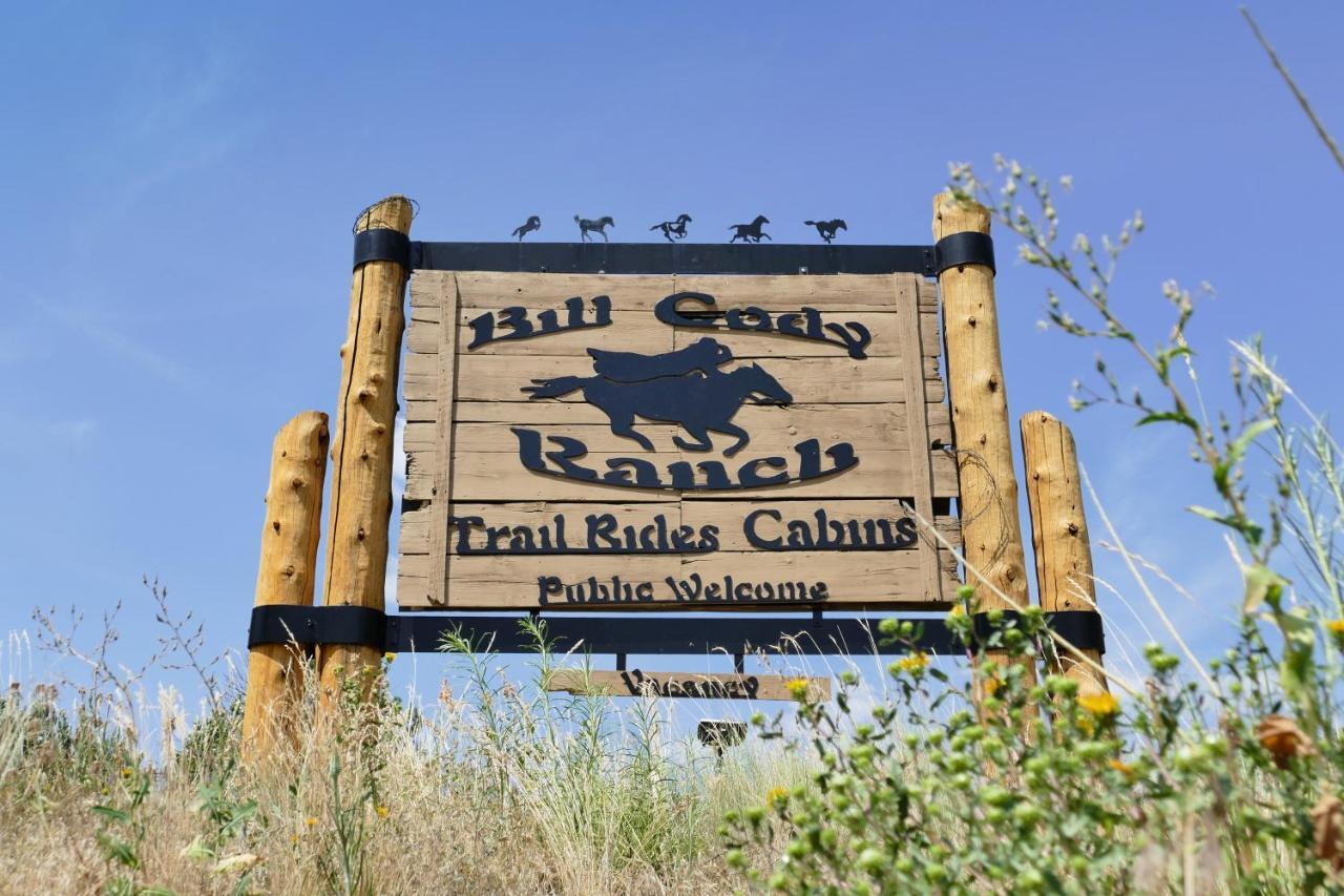 Bill Cody Ranch Hotel Екстериор снимка