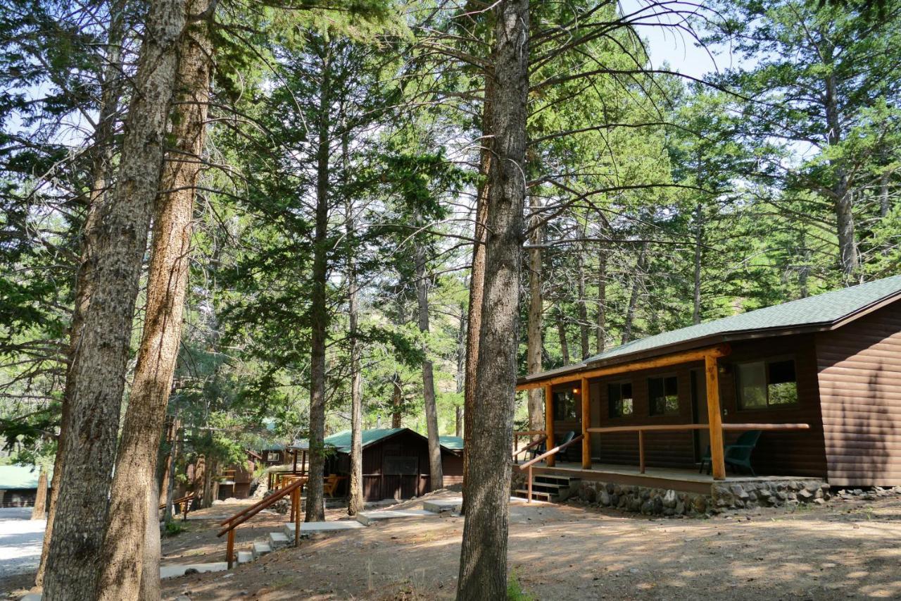 Bill Cody Ranch Hotel Екстериор снимка