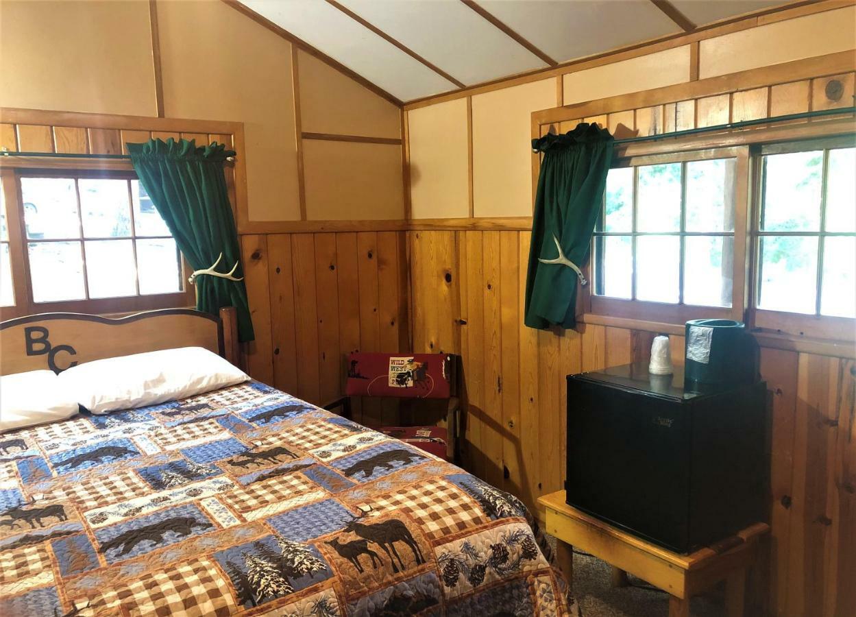 Bill Cody Ranch Hotel Екстериор снимка