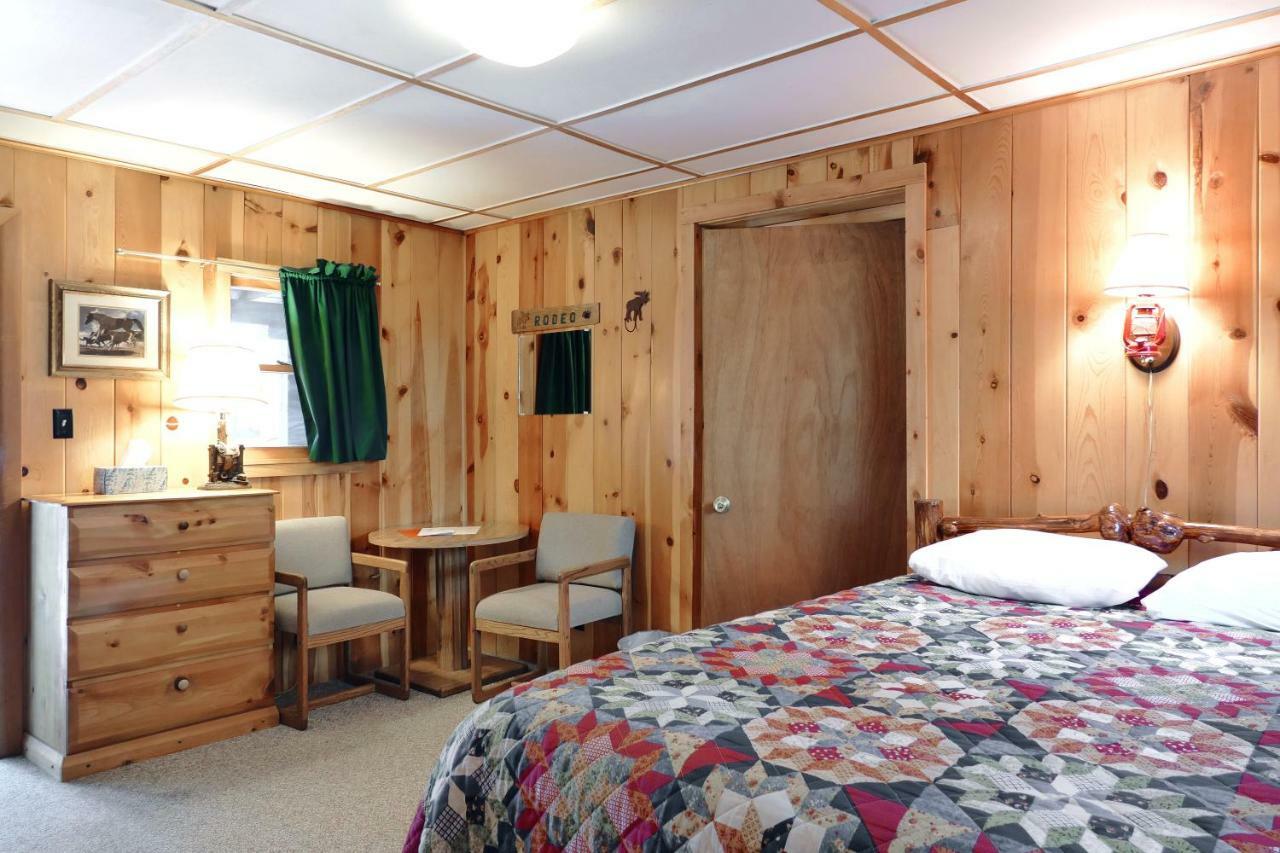 Bill Cody Ranch Hotel Екстериор снимка